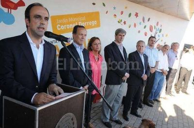 Se inaugur� otro jard�n municipal