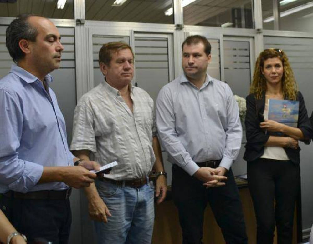 El intendente De Vido particip� de la puesta en marcha del sistema de control y monitoreo de las salas de juego