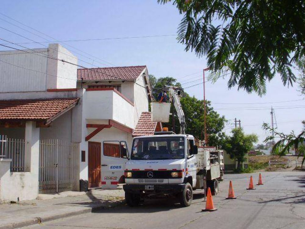 De a poco comienza a solucionarse el suministro de luz  