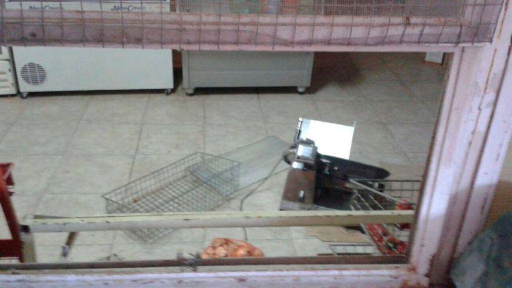 Un polic�a acusa a chicos de un robo: 