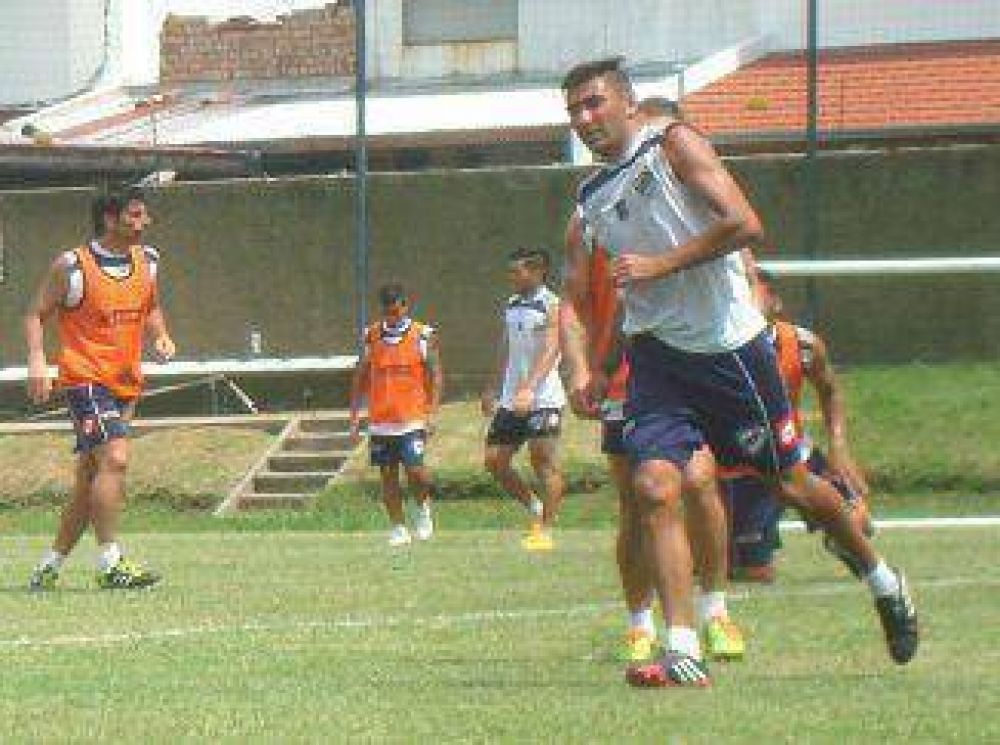 Quilmes quiere hacer historia y ganarle por primera vez a Newells en Rosario