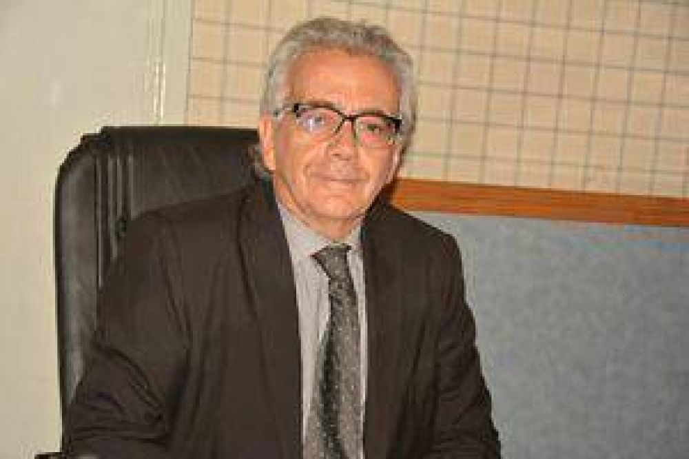E. Ventura:� Lo de Macri parece solo una definici�n pol�tica�