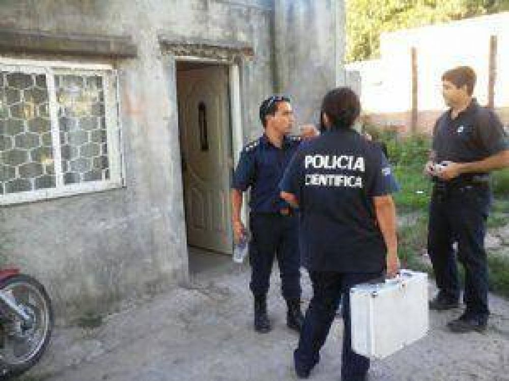 Anticipo: Encuentran ahorcada a una mujer de 34 a�os