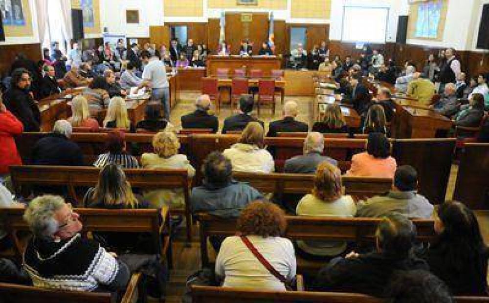 La UCR separa a Castellucci del partido y de su tarea de mayor contribuyente