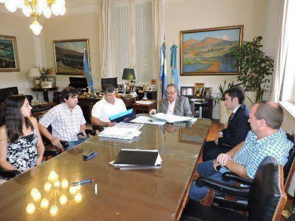 El municipio cedi en comodato un predio al Club Villa Aguirre