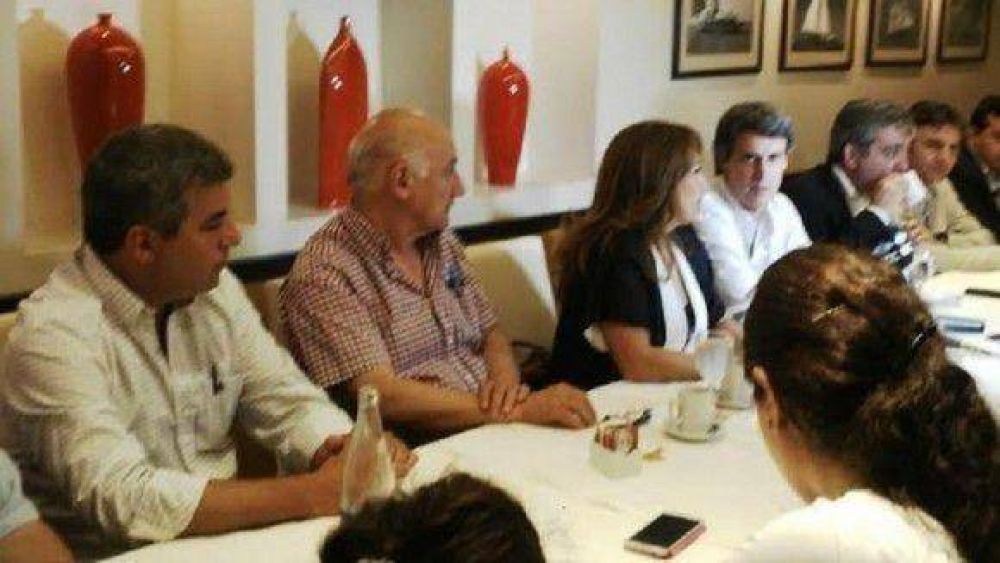 Acuerdo C�vico y Social suma presencia en Banda del R�o Sal�
