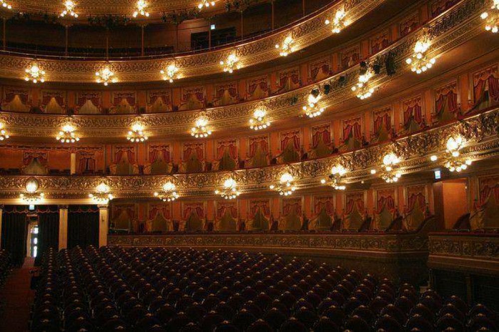 El Col�n incorpora festivales culturales a su programaci�n
