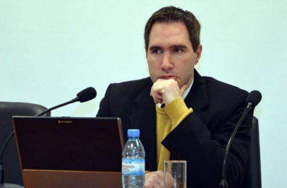 El licenciado Dami�n Di Pace disertar� hoy en R�o Grande para empresarios locales
