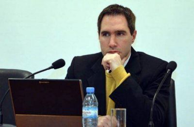 El licenciado Dami�n Di Pace disertar� hoy en R�o Grande para empresarios locales