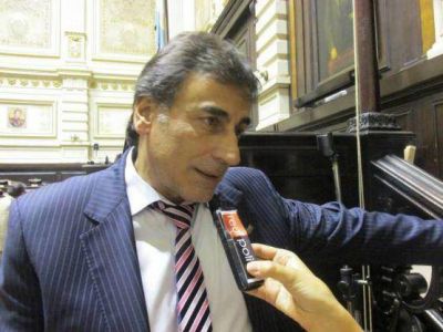 Rub�n Eslaiman: �Siempre hay legisladores que especulan, yo no soy de ellos�