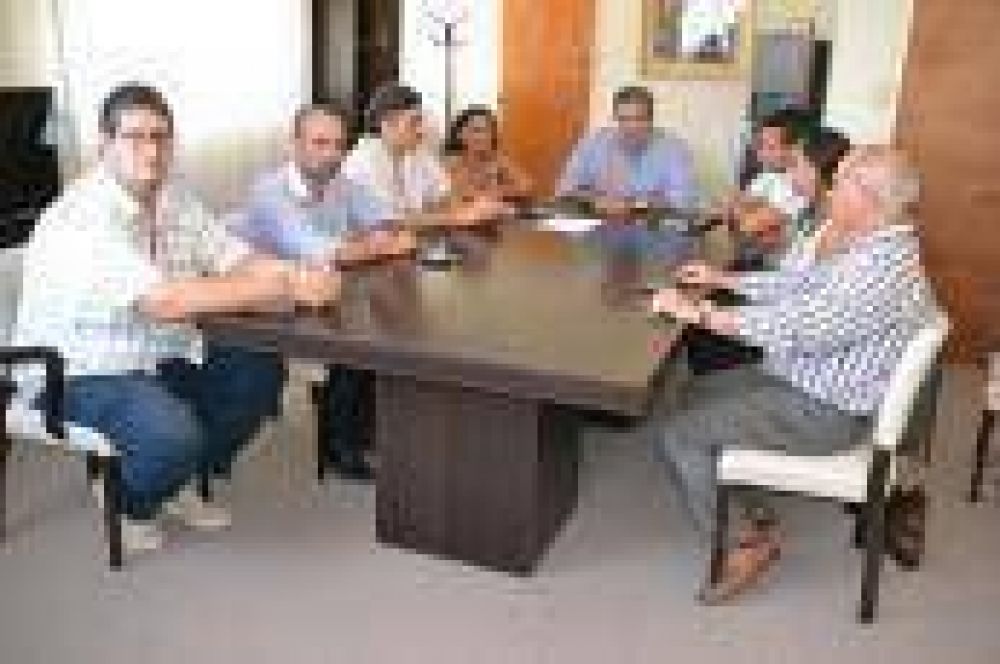 Berisso: Slezack puso en funciones a nuevos integrantes del Gabinete Municipal 