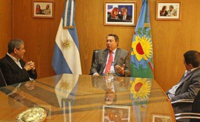 Ferraresi recibi� al ministro Casal y al intendente D�az P�rez