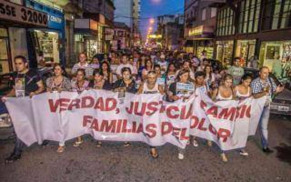 Azul: Familiares de vctimas de mala praxis marcharon para pedir justicia