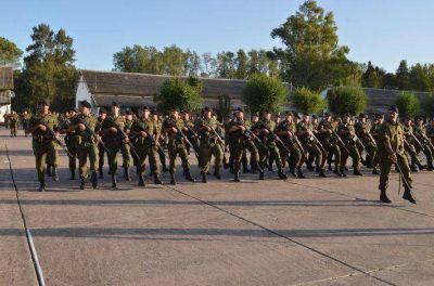 El Regimiento local conmemor� el 193� aniversario de su creaci�n