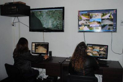 Est�n instalando veinte nuevas c�maras de seguridad de alta calidad en lugares estrat�gicos