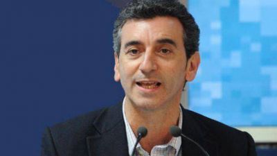 Randazzo rechaz� denuncia de Carri� y apunt� contra Macri