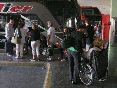 Los turistas gastar�n $1.400 millones en el pa�s durante fin de semana largo