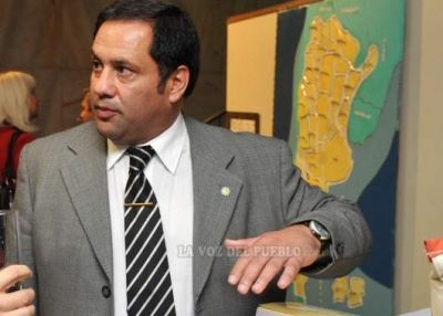 Charla sobre inseguridad a cargo de V�ctor Hortel