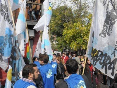 El divorcio de La C�mpora complica al PJ en la pelea electoral