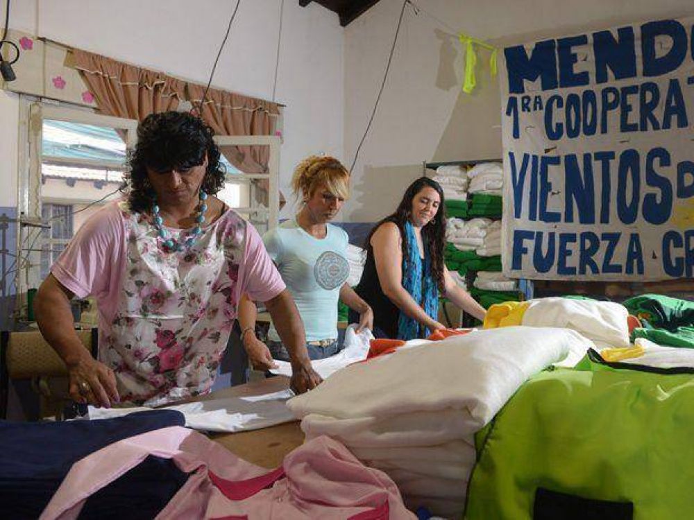Cristina, la primera trans que quiere ser senadora provincial