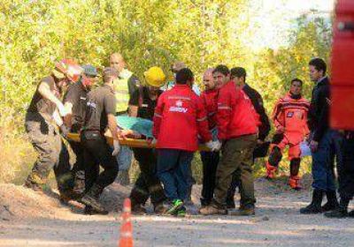 Un hombre muri� ahogado al caer con su auto al Limay 