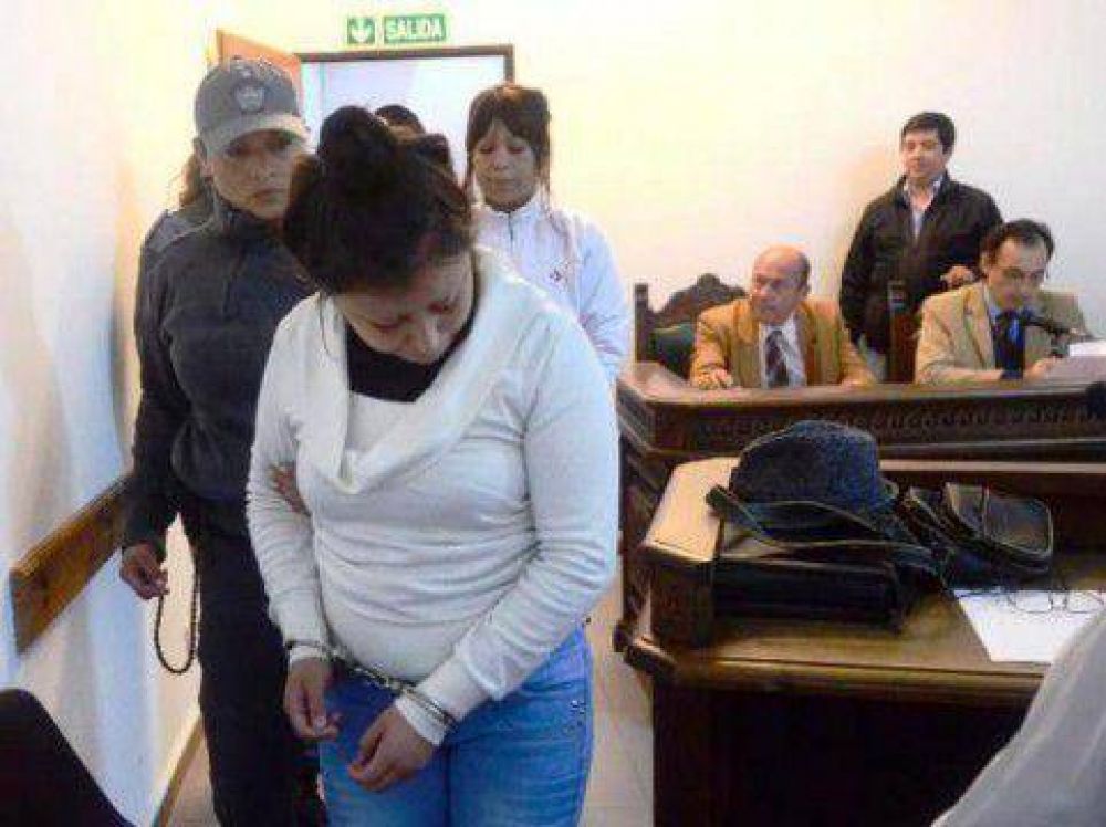 Entre homicidas sueltos, la campa�a pol�tica
