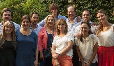 Sanz dio su apoyo a Lousteau en la Ciudad