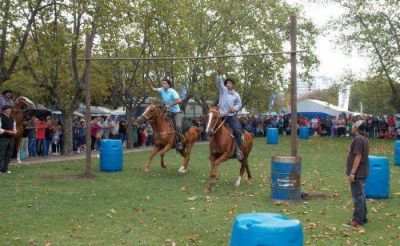 Sigue la Fiesta de la Tradici�n Gaucha