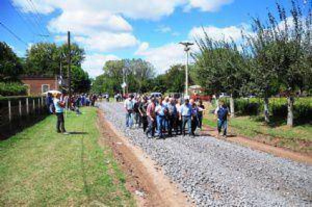 Comenz� la obra del acceso a Ram�n Biaus