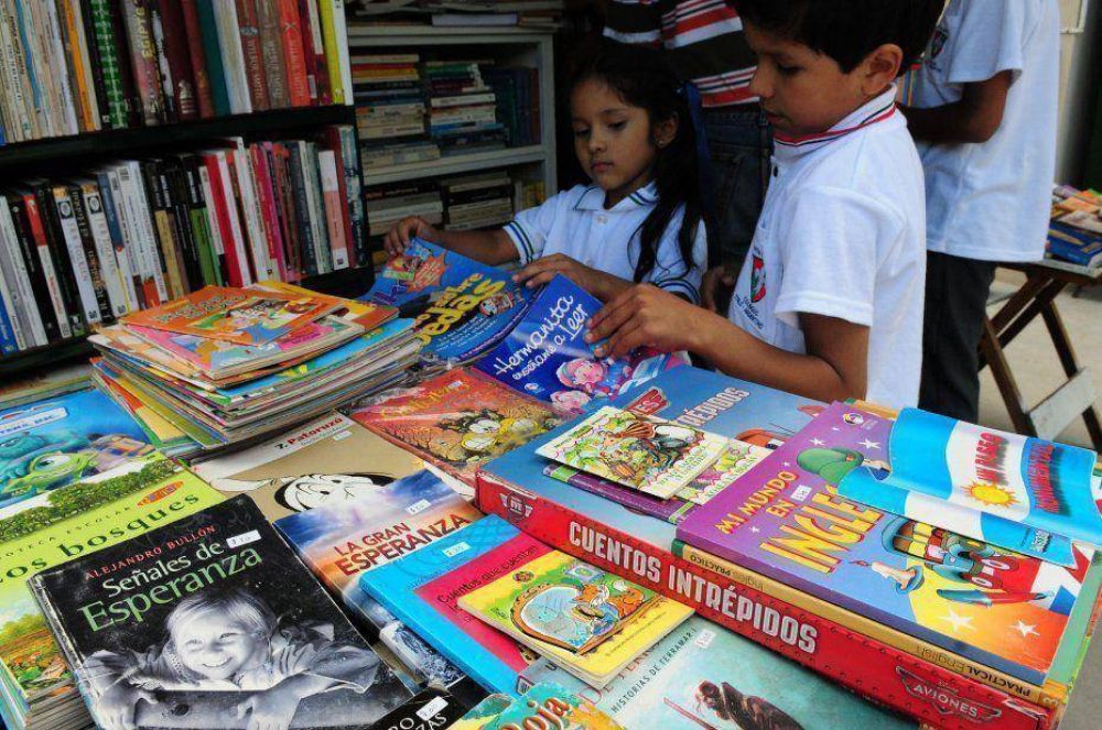 Los libros de texto cuestan un 20% m�s que en 2014