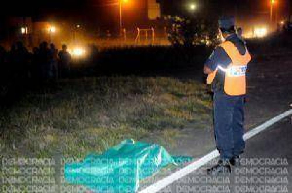 Muri� una joven juninense de 19 a�os al accidentarse con su moto en la Ruta 65