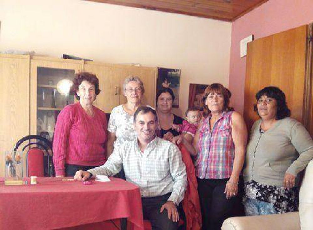 El Frente Renovador local en Claromec� y B�llocq