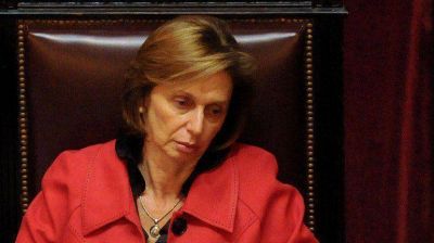La esposa de Alperovich pidi� disculpas por su exabrupto: 