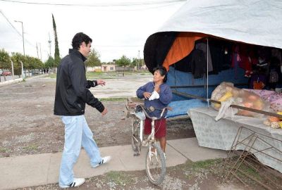 El gobernador recorri� la zona sudeste de la Capital