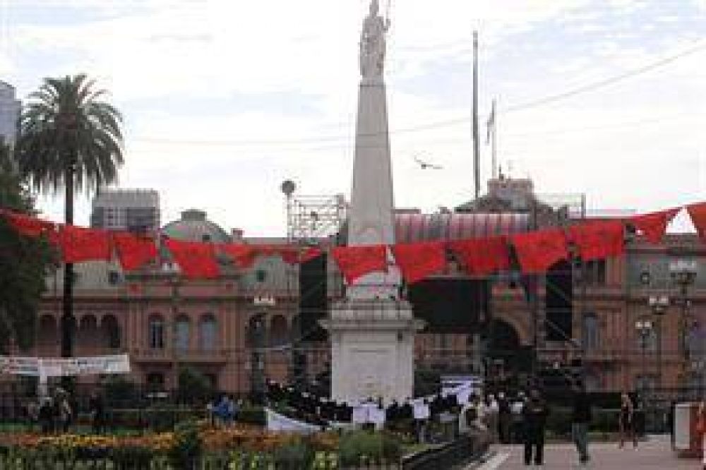 D�a de la Memoria: organizaciones cercanas al Gobierno se concentran para marchar hacia Plaza de Mayo