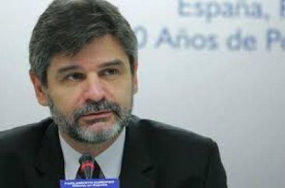 Malvinas: Condena Argentina el nuevo intento de militarizaci�n por parte del Reino Unido