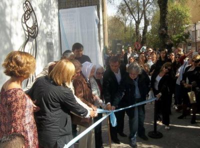 Inauguraron un monumento en el 39� aniversario del Golpe de Estado