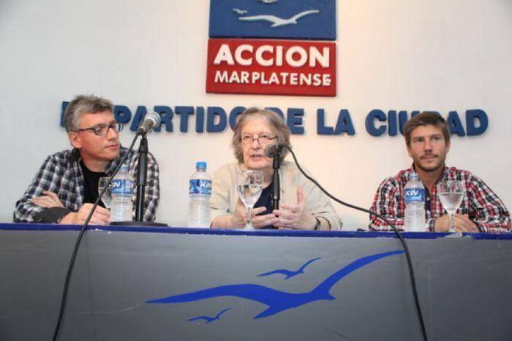 Jose Pablo Feinmann brind una charla en Accin Marplatense