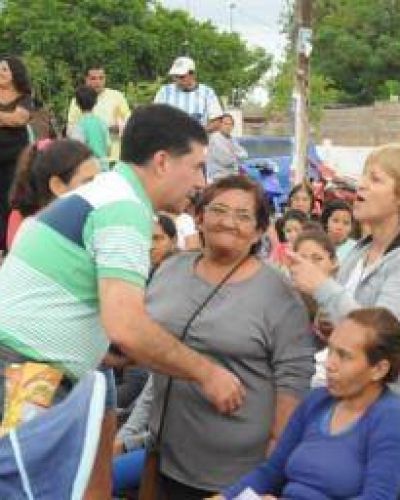 Casas pidi� poner �el proyecto por encima de cualquier cargo�