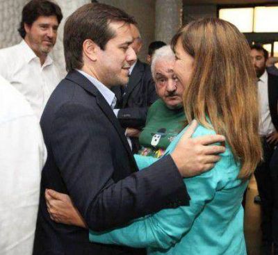 Cerruti pidi� integrar una f�rmula con Recalde