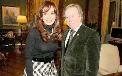 Cristina y Peralta analizaron la situaci�n de Santa Cruz