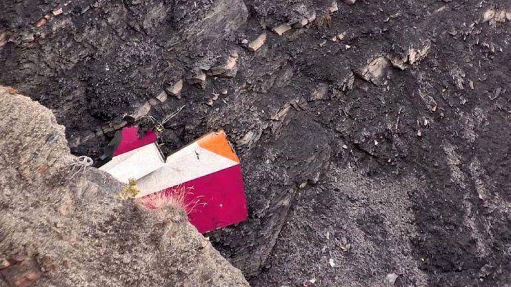 Francia: la caja negra del avi�n siniestrado de Germanwings est� da�ada, pero puede ser analizada