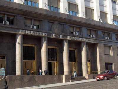 El Gobierno emitir� deuda p�blica por $3.000 millones con nuevo bono del Tesoro