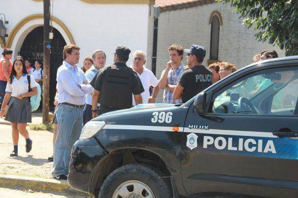Comenz� el operativo de seguridad que protege al corredor escolar