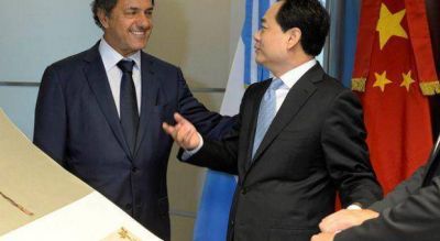 Como propuesta electoral, Scioli se comprometi� a intensificar la �alianza estrat�gica con China�