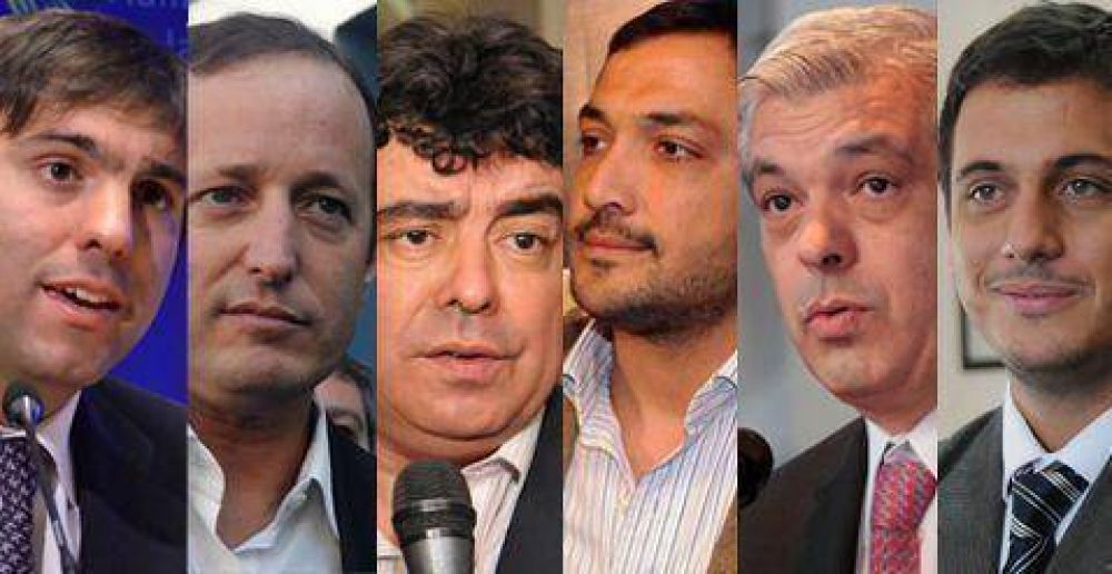 Se ordena la grilla de candidatos a gobernador del FpV