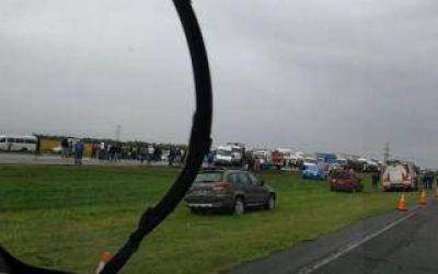 Dos operarios de Atucha muertos tras choque en Ruta 9 altura Lima