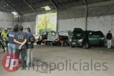 Ensenada: Detuvieron a 6 sujetos que viajaban en un auto y una camioneta con gran cantidad de cocaina