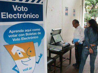 Habilitan un simulador para practicar el voto electr�nico