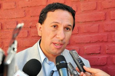Adri�n Maderna se lanza en campa�a